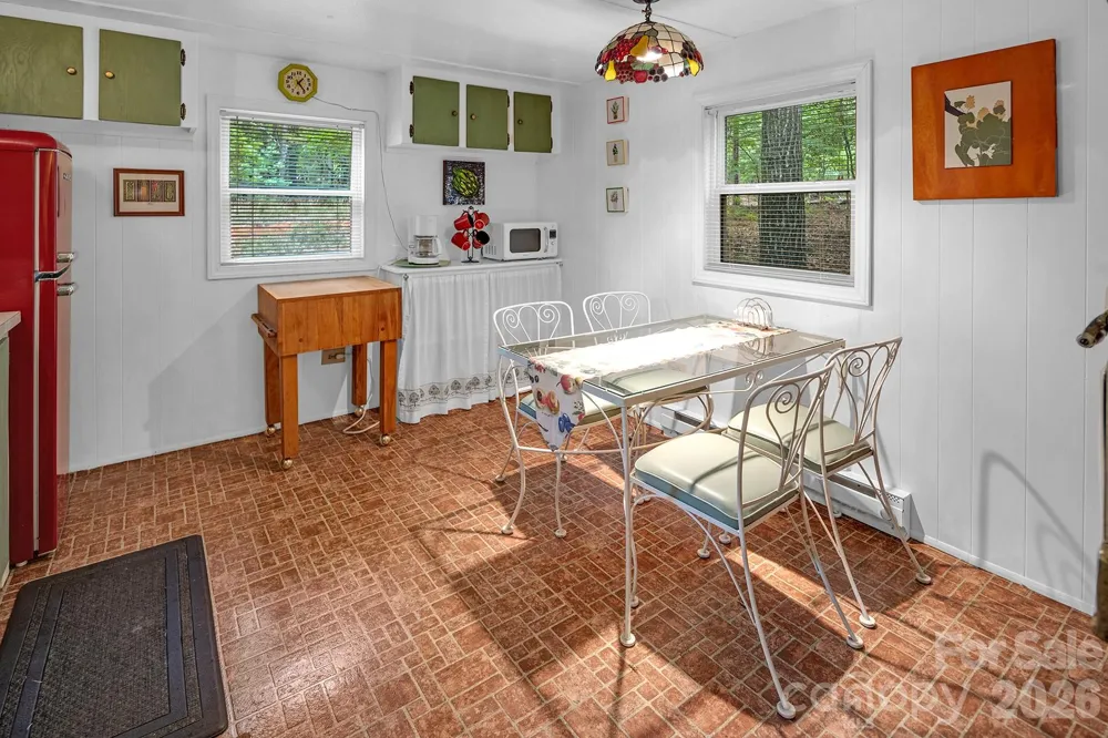 175 Elmwood Drive Troy, NC 27371