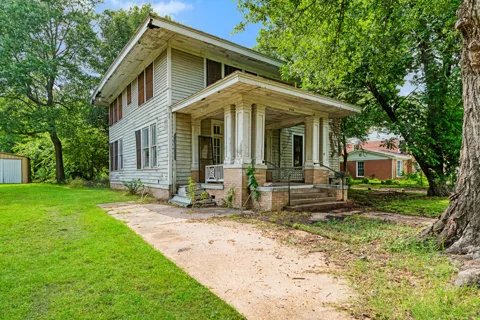 946 S Church Street