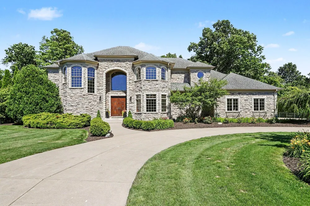 4945 S Stockbridge Drive St. Joseph, MI 49085