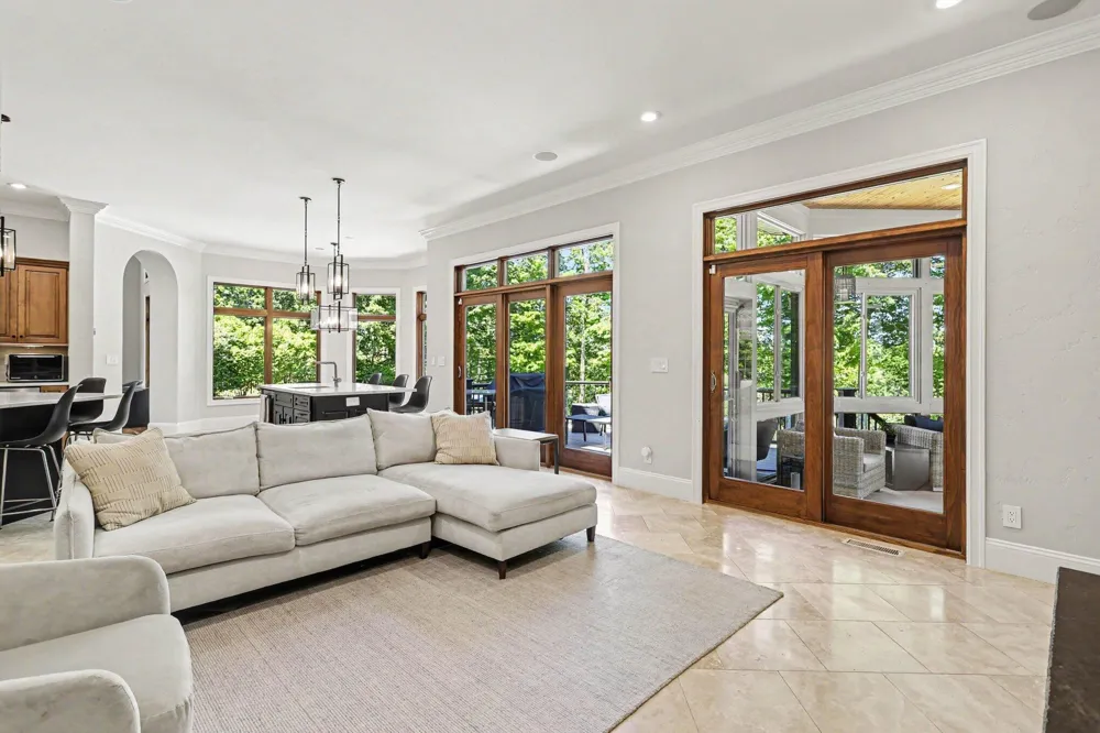 4945 S Stockbridge Drive St. Joseph, MI 49085