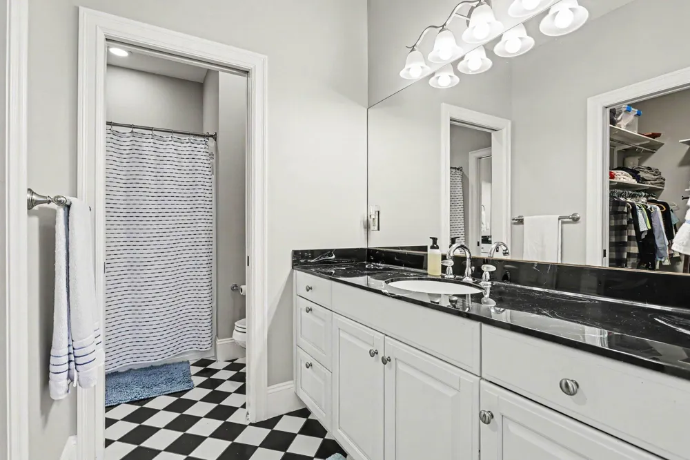 4945 S Stockbridge Drive St. Joseph, MI 49085
