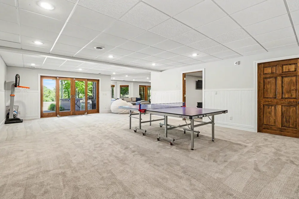 4945 S Stockbridge Drive St. Joseph, MI 49085