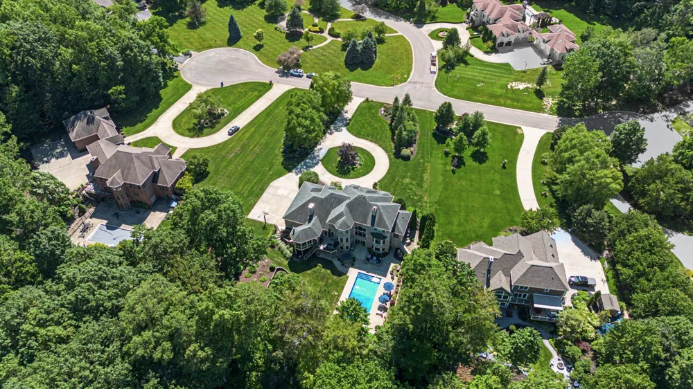 4945 S Stockbridge Drive St. Joseph, MI 49085