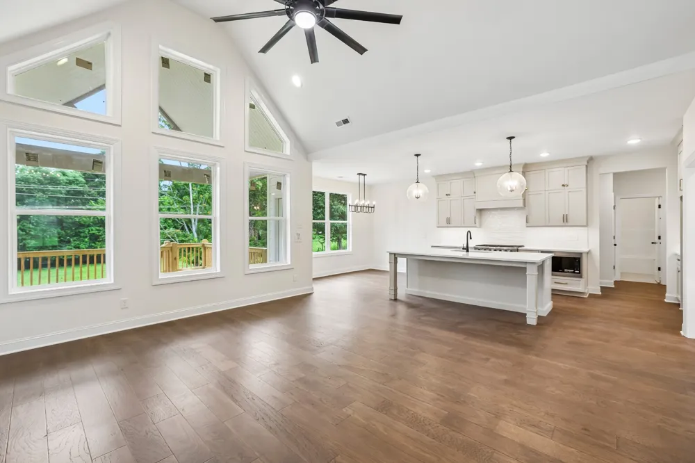 210 Cascade Dr Winchester, TN 37398