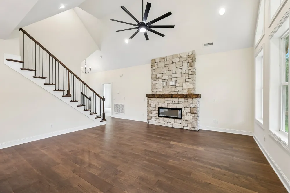 210 Cascade Dr Winchester, TN 37398
