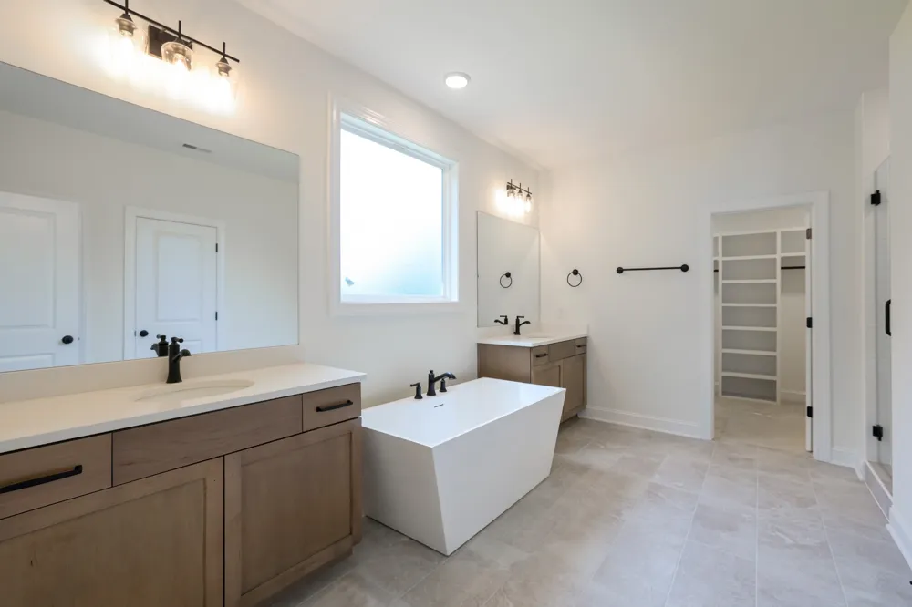 210 Cascade Dr Winchester, TN 37398