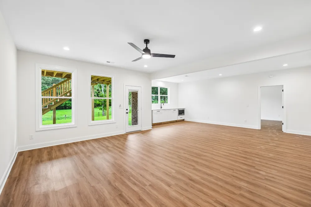 210 Cascade Dr Winchester, TN 37398