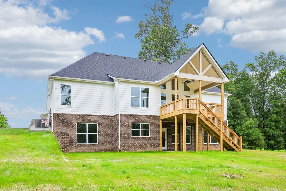 210 Cascade Dr Winchester, TN 37398
