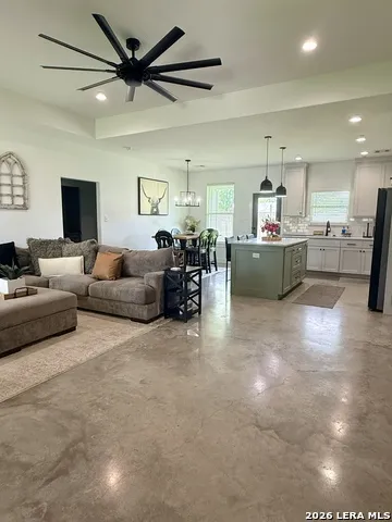 23245 Fm 244 Iola, TX 77861