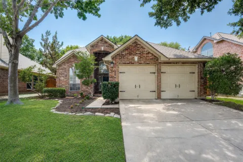 2905 Furlong Drive W