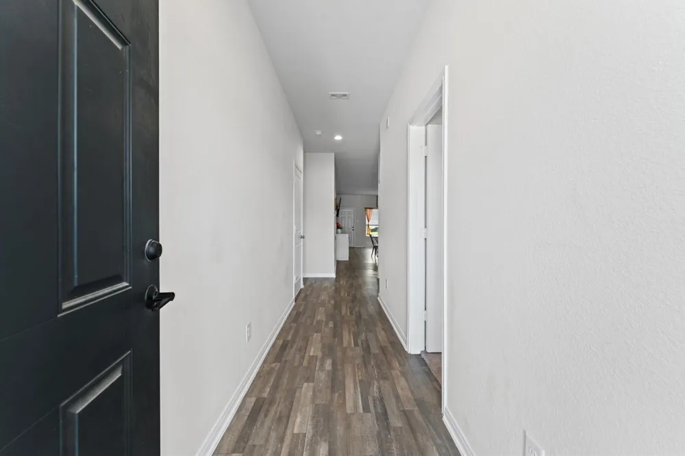 2550 18th Street Hempstead, TX 77445