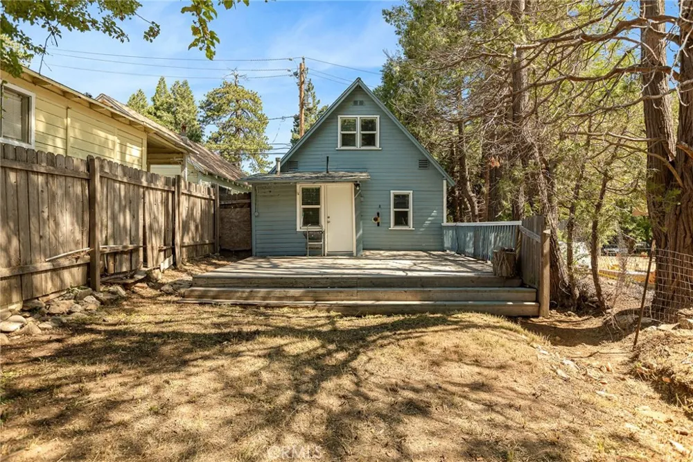 23035 Waters Crestline, CA 92325
