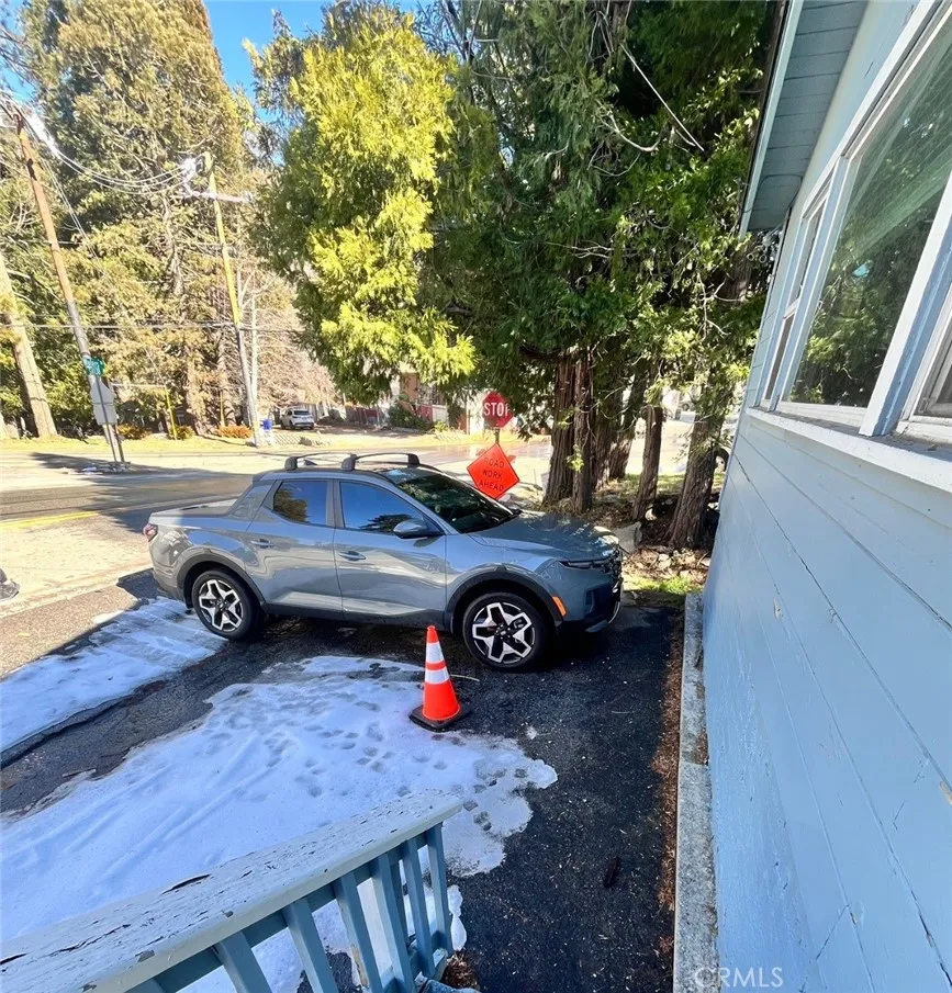 23035 Waters Crestline, CA 92325
