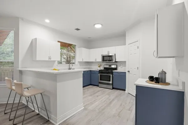 3917 Canyon Glen Circle SE Austin, TX 78732