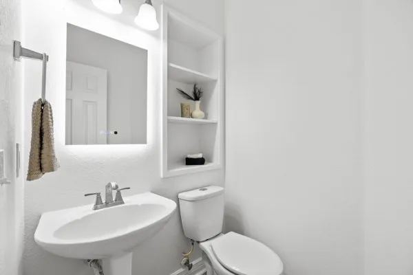 3917 Canyon Glen Circle SE Austin, TX 78732