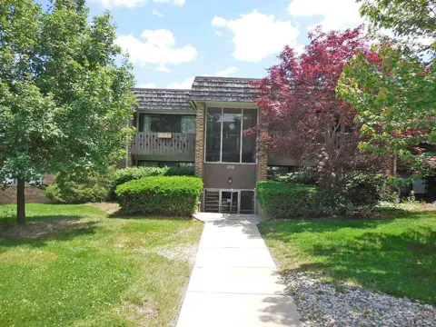 2116 Pauline Boulevard #302