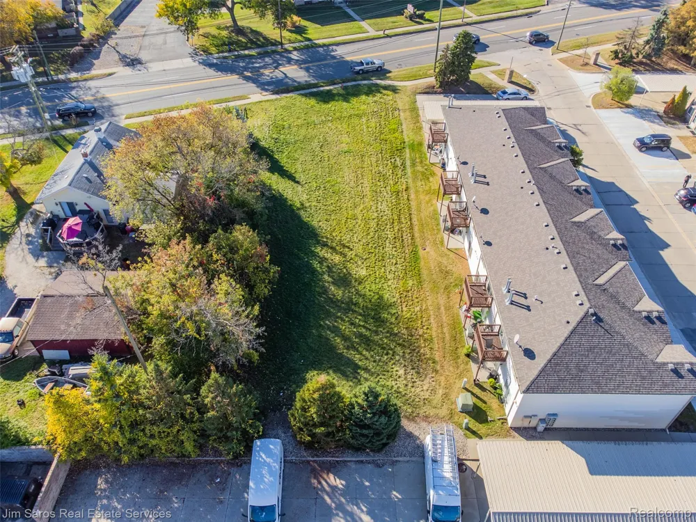 Utica Roseville City, MI 48066