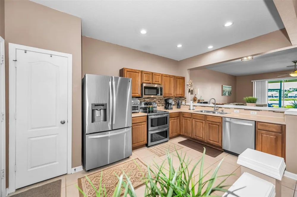 10155 HAVERHILL RIDGE DRIVE Riverview, FL 33578
