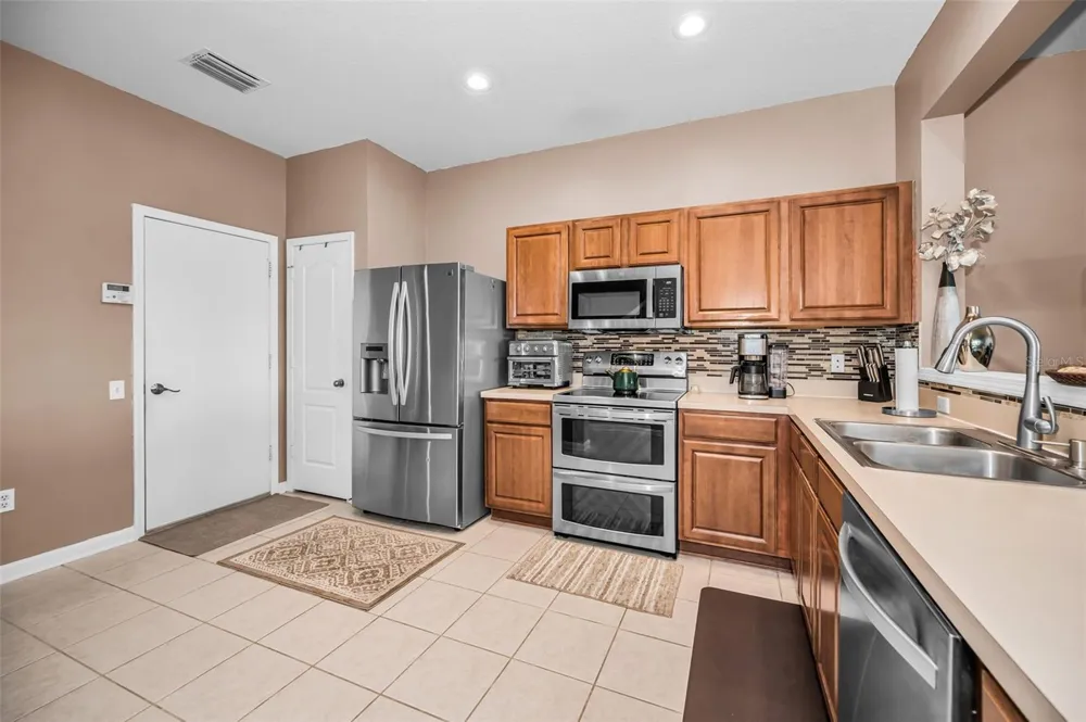 10155 HAVERHILL RIDGE DRIVE Riverview, FL 33578