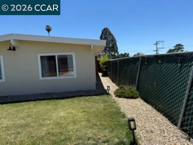 1811 Espanola Dr San Pablo, CA 94806