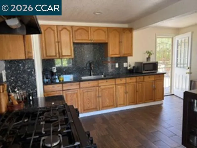 1811 Espanola Dr San Pablo, CA 94806