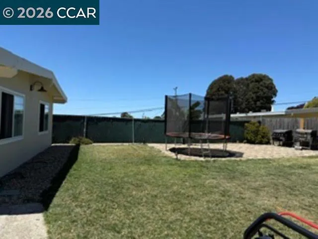 1811 Espanola Dr San Pablo, CA 94806
