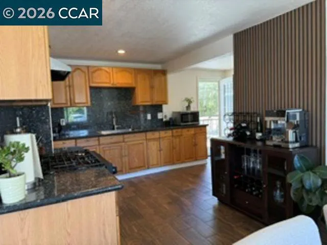 1811 Espanola Dr San Pablo, CA 94806