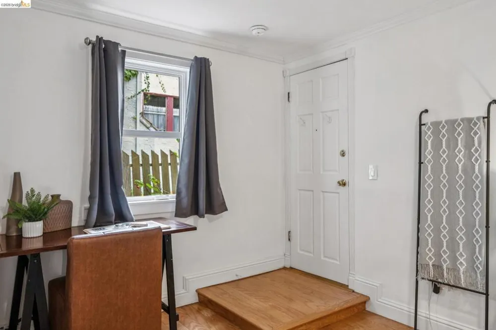 1515 Hopkins St #5 Berkeley, CA 94707