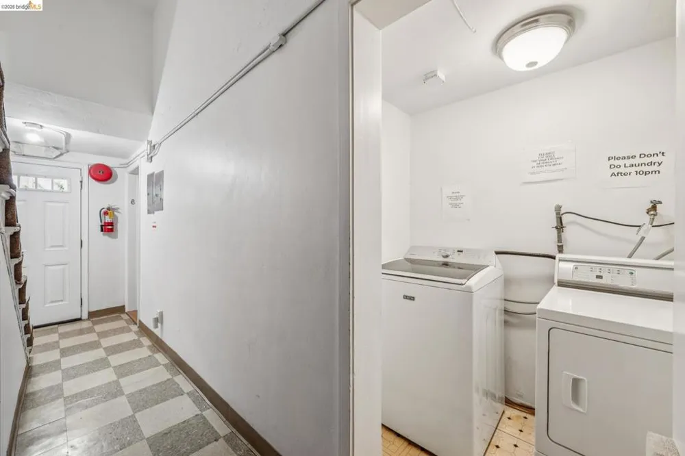 1515 Hopkins St #5 Berkeley, CA 94707