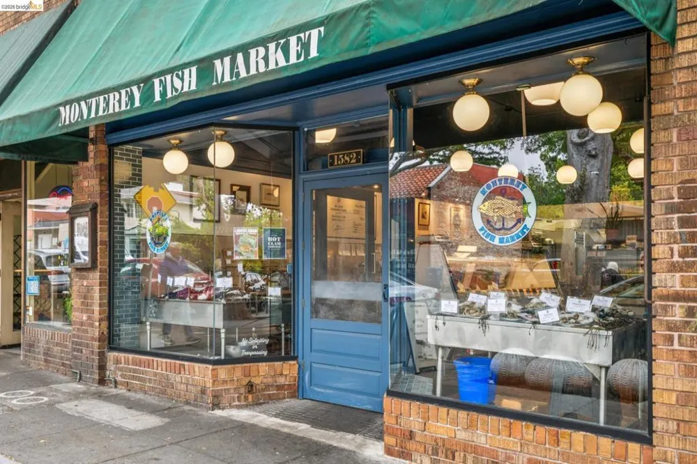 1515 Hopkins St #5 Berkeley, CA 94707