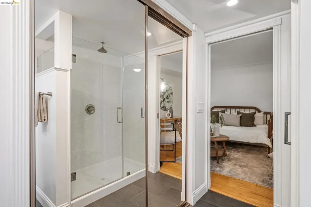 1515 Hopkins St #5 Berkeley, CA 94707