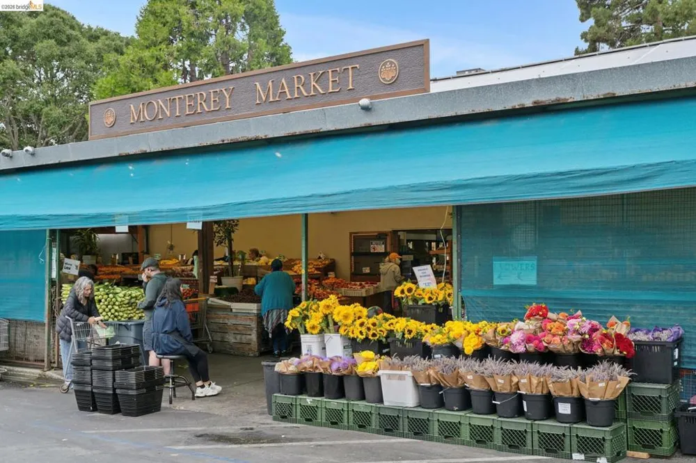1515 Hopkins St #5 Berkeley, CA 94707
