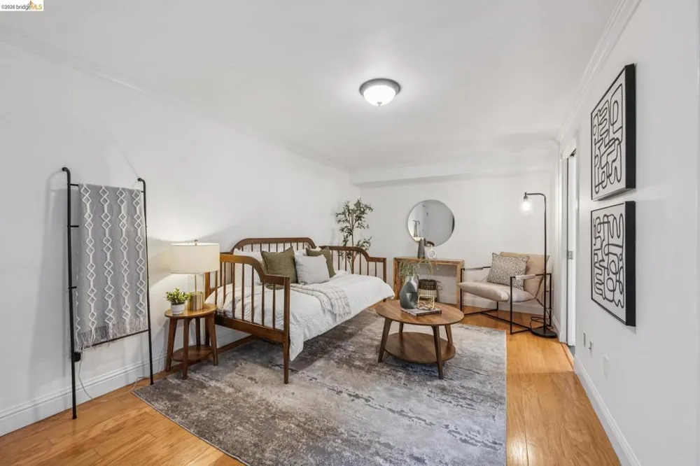 1515 Hopkins St #5 Berkeley, CA 94707