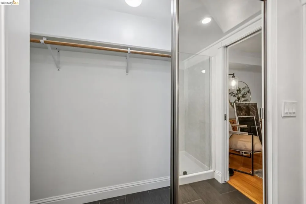 1515 Hopkins St #5 Berkeley, CA 94707