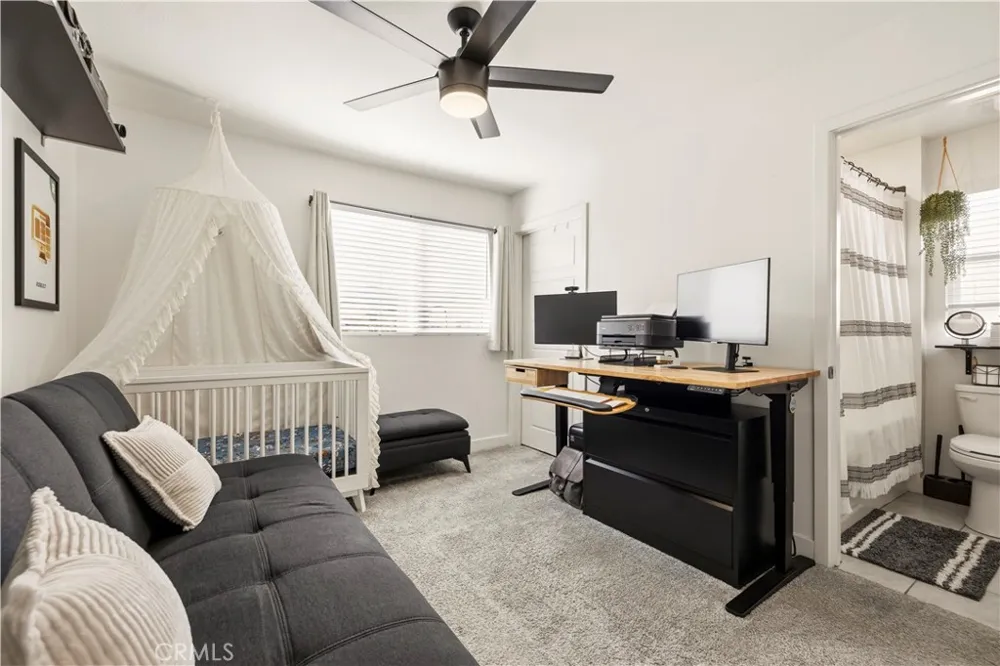 12827 Watt Lane #E Sylmar, CA 91342