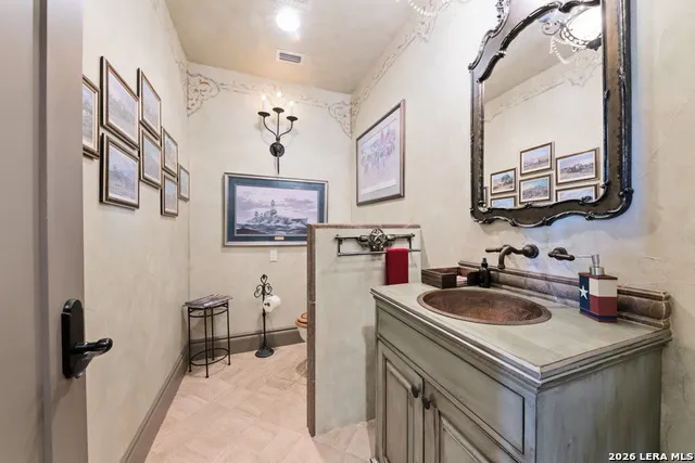 277 MAJESTIC RIDGE Comfort, TX 78013