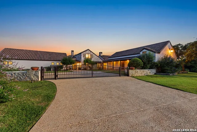 277 MAJESTIC RIDGE Comfort, TX 78013