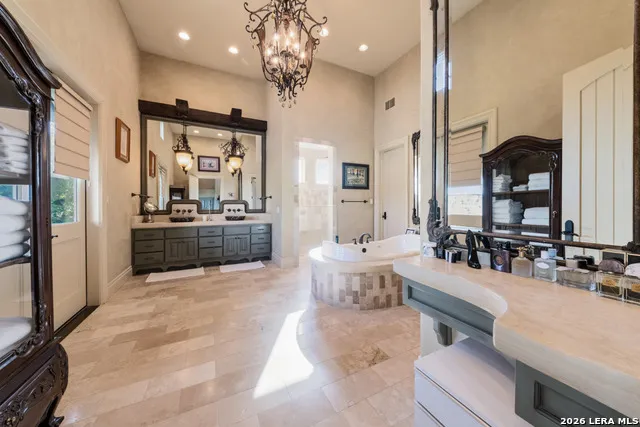 277 MAJESTIC RIDGE Comfort, TX 78013