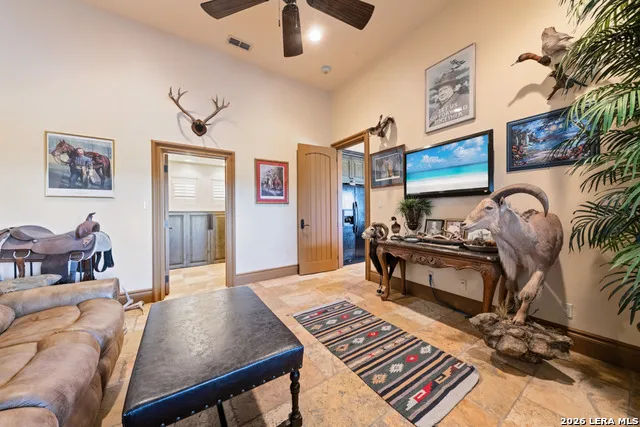 277 MAJESTIC RIDGE Comfort, TX 78013