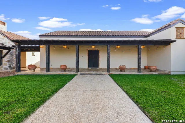 277 MAJESTIC RIDGE Comfort, TX 78013