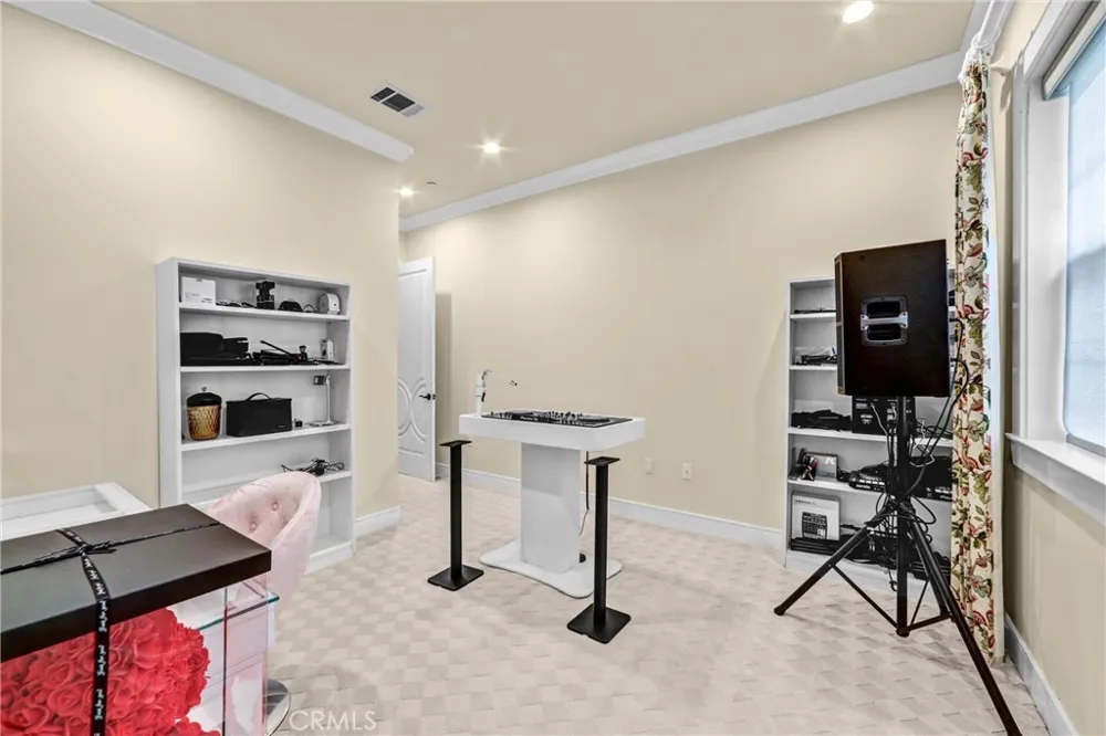 5428 Temple City Boulevard Temple City, CA 91780