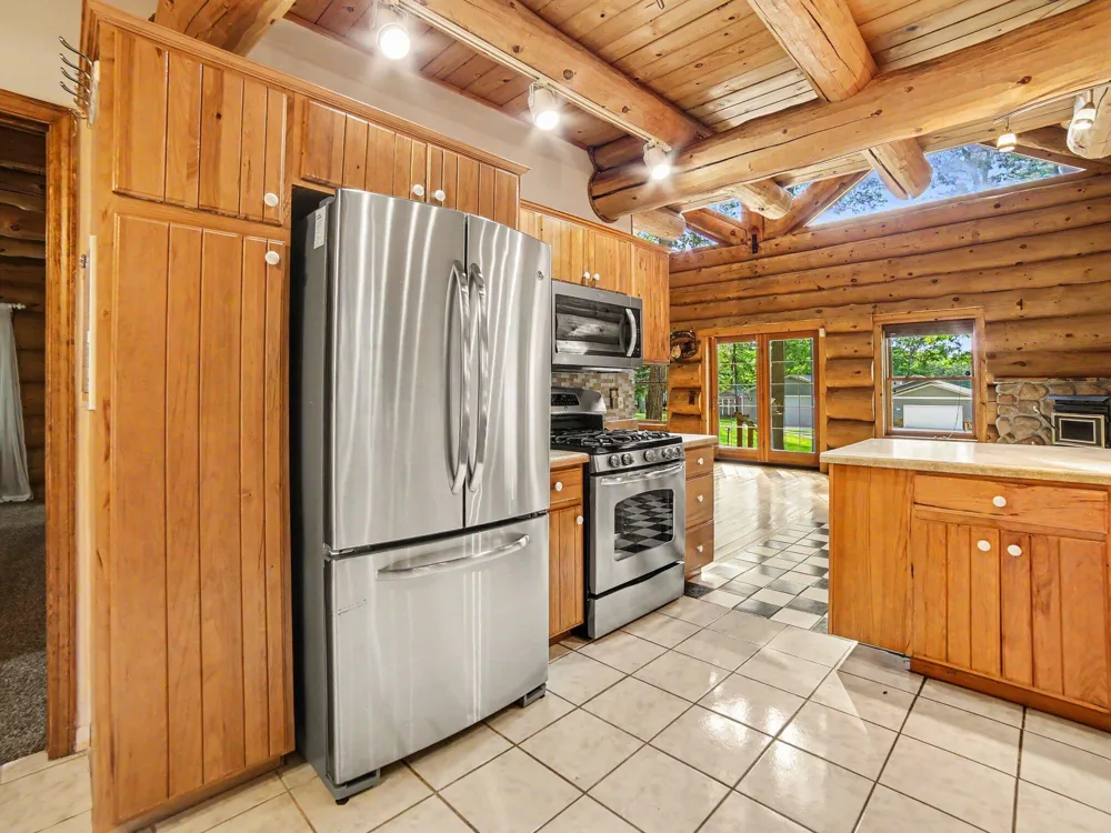 653 Jack Pine Road Fountain, MI 49410