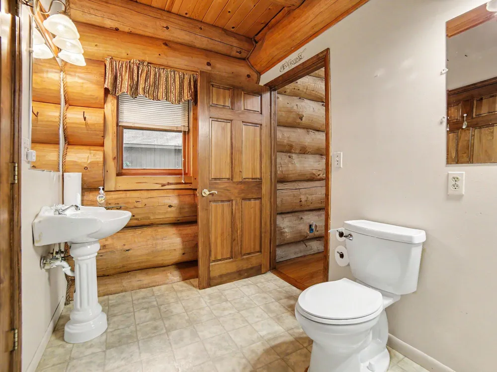 653 Jack Pine Road Fountain, MI 49410