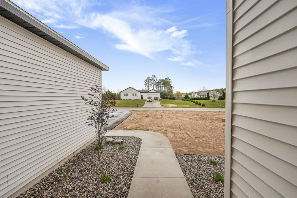 3038 Michele Marie Green Lake Township, MI 49637