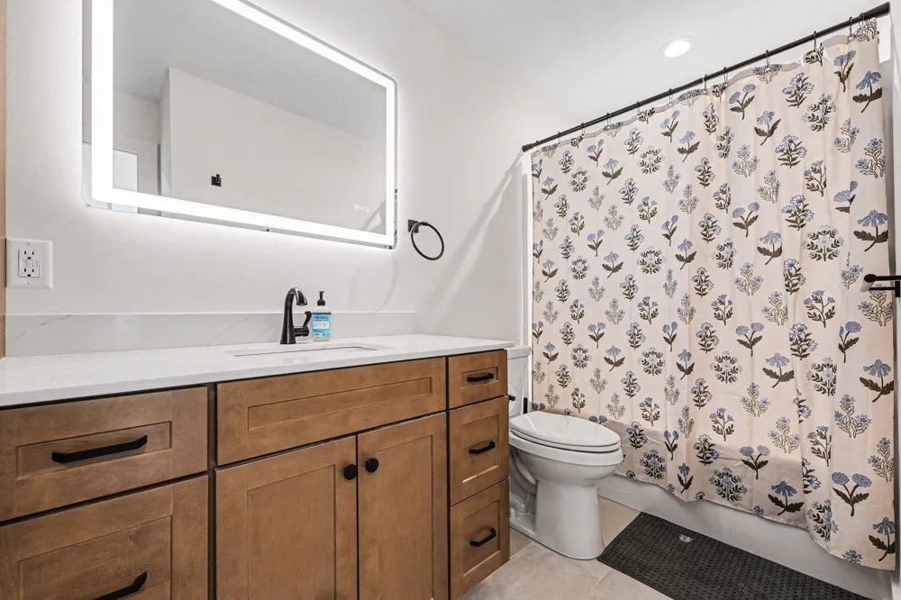 4107 Fireside Trail Long Lake Township, MI 49685