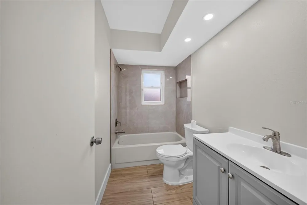 2007 59TH CIRCLE S St Petersburg, FL 33712