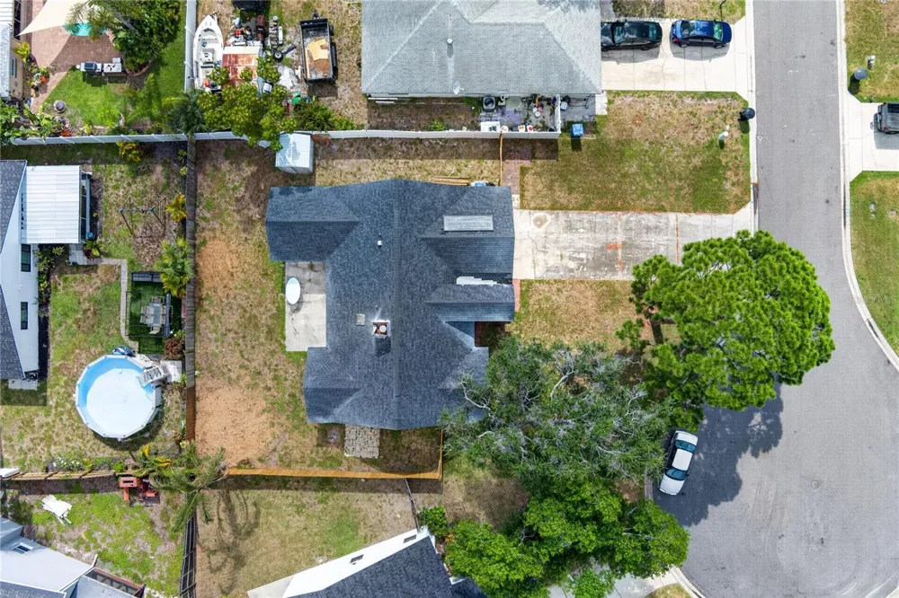 2007 59TH CIRCLE S St Petersburg, FL 33712