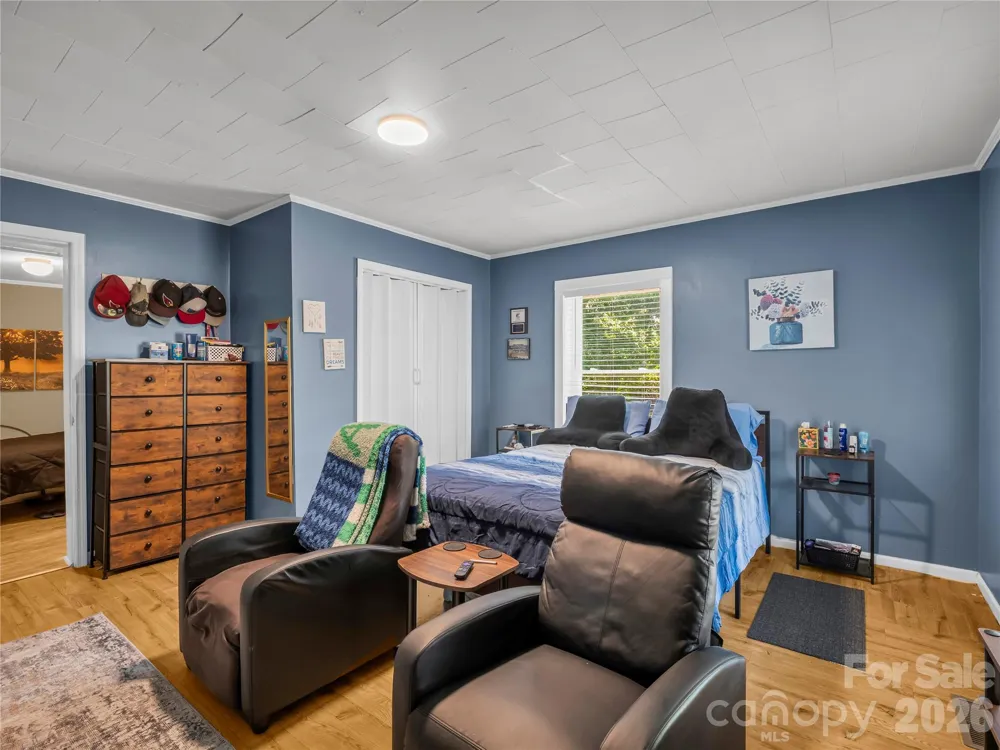193 Middle Street Ellenboro, NC 28040