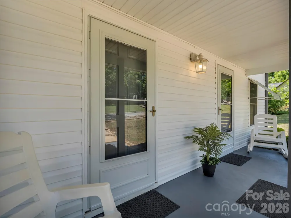 193 Middle Street Ellenboro, NC 28040