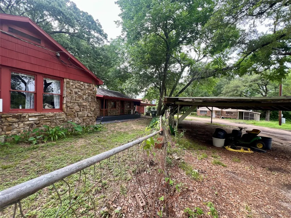 22606 Fm 359 Road Hempstead, TX 77445
